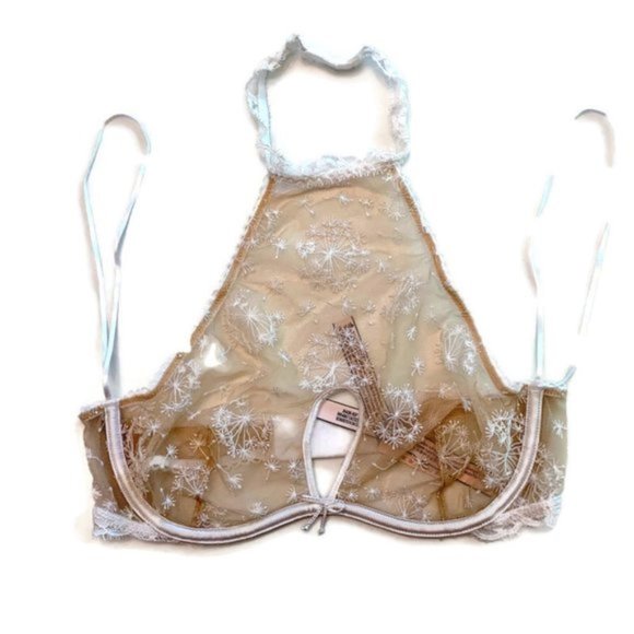 Victoria’s Secret high neck keyhole Lace Bra - Picture 2 of 7